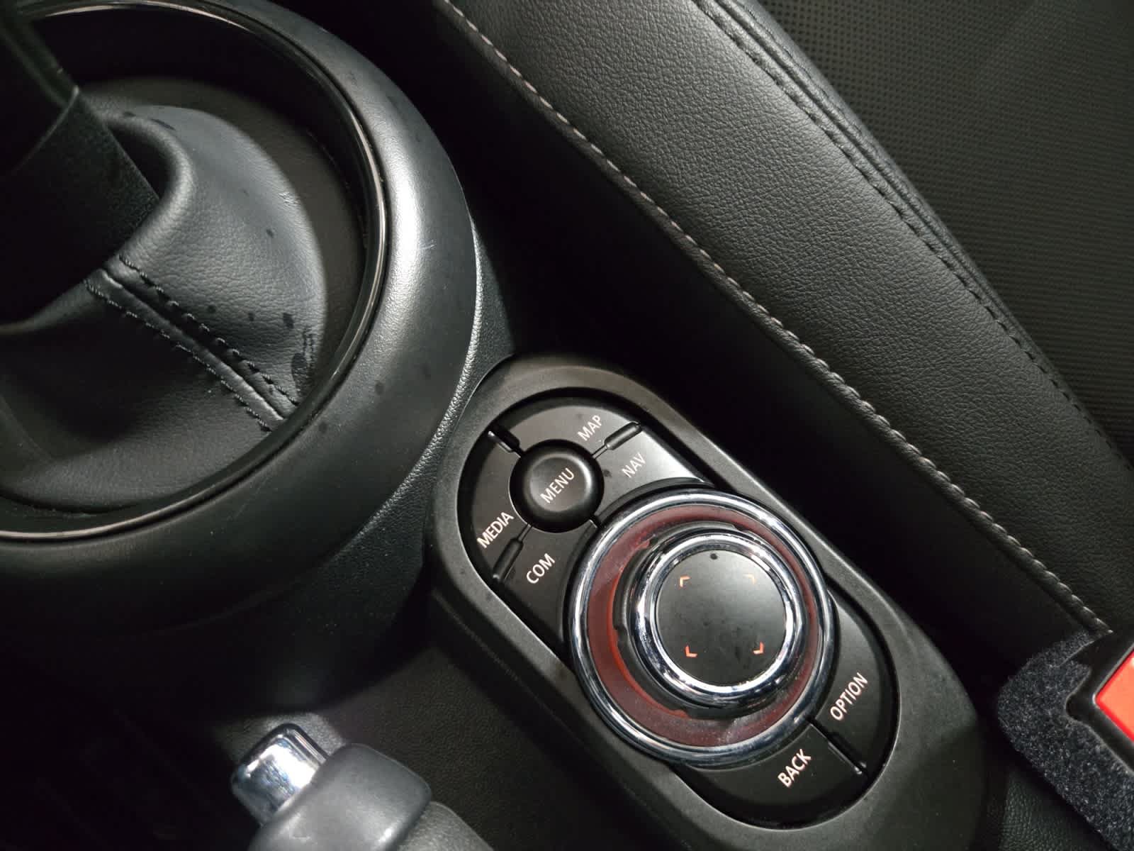 Used 2024 MINI Cooper S FWD image 28