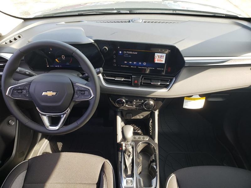 New 2026 Chevrolet TrailBlazer LT w/ Convenience Package AWD/4WD image 8