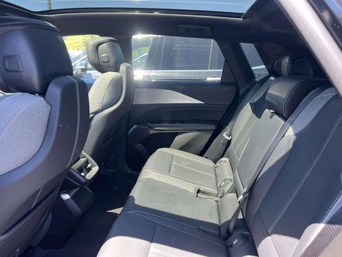 Certified 2024 Cadillac Lyriq Tech w/ Driver Assist Package AWD/4WD image 10