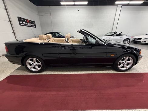 Used 2002 BMW 325Ci Convertible RWD image 10