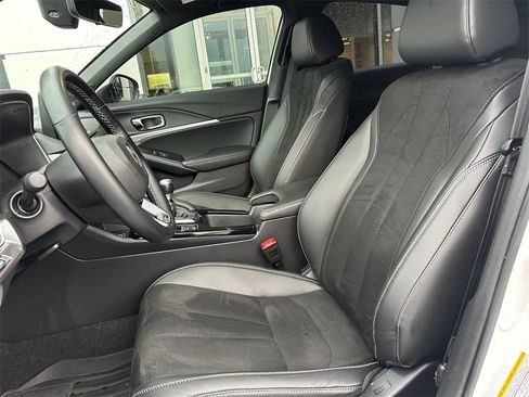 Used 2025 Acura Integra A-Spec image 19