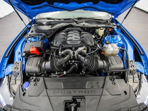 Used 2025 Ford Mustang GT image 13