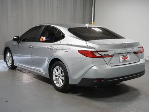 Certified 2025 Toyota Camry LE image 6