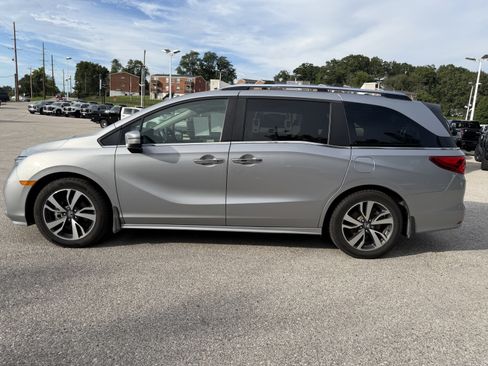 Used 2022 Honda Odyssey Touring image 6