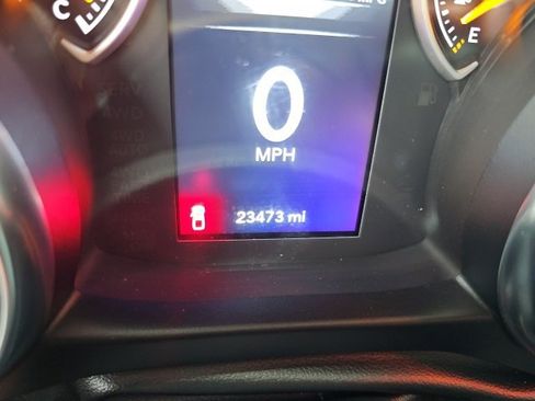 Used 2023 Jeep Gladiator Sport image 24