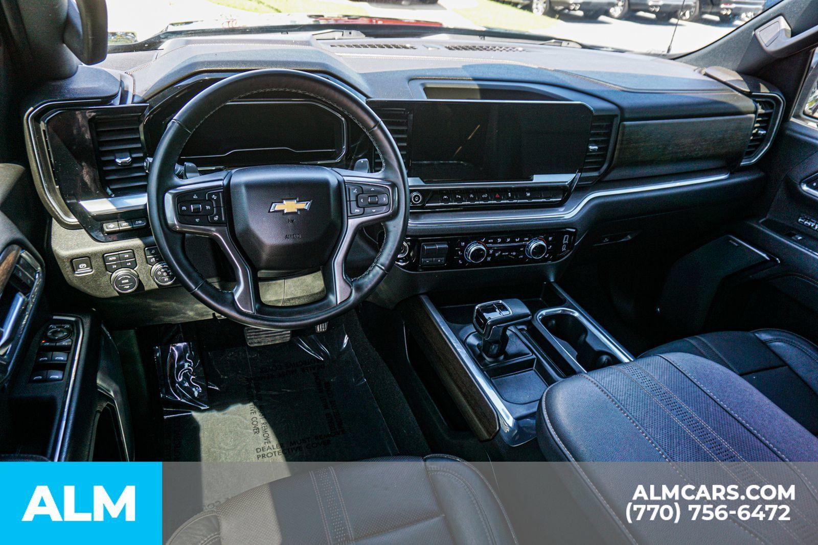 Used 2023 Chevrolet Silverado 1500 High Country w/ High Country Premium Package AWD/4WD image 28