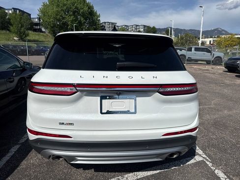 Used 2025 Lincoln Corsair Reserve w/ Equipment Group 202A AWD/4WD image 7