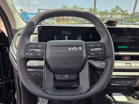 New 2027 Kia Seltos S FWD image 19
