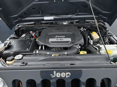 Used 2017 Jeep Wrangler Unlimited Sport w/ Quick Order Package 24S image 32