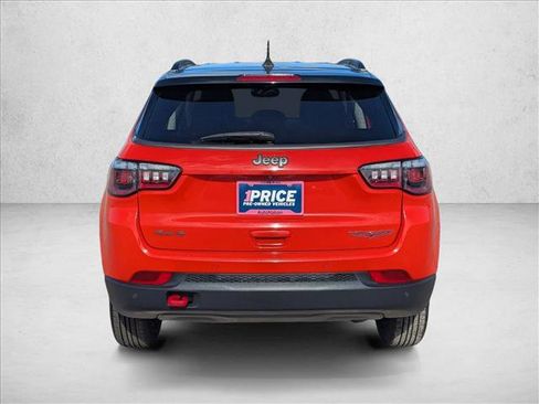 Used 2021 Jeep Compass Trailhawk image 7