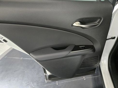 Certified 2025 Lexus UX 300h FWD w/ Accessory Package (Z1) image 18