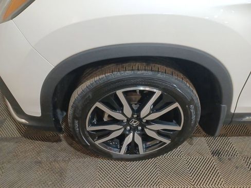 Used 2019 Honda Pilot Elite image 19