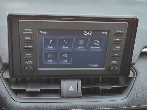 Used 2019 Toyota RAV4 XLE w/ Carpet Mat Package image 13