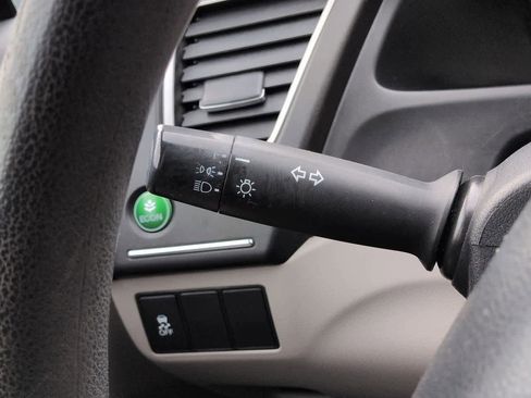 Used 2014 Honda Civic LX image 25