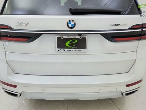 Used 2026 BMW X7 xDrive40i AWD/4WD image 12