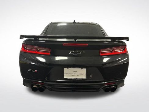 Used 2017 Chevrolet Camaro ZL1 RWD image 4