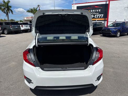 Used 2019 Honda Civic LX image 11
