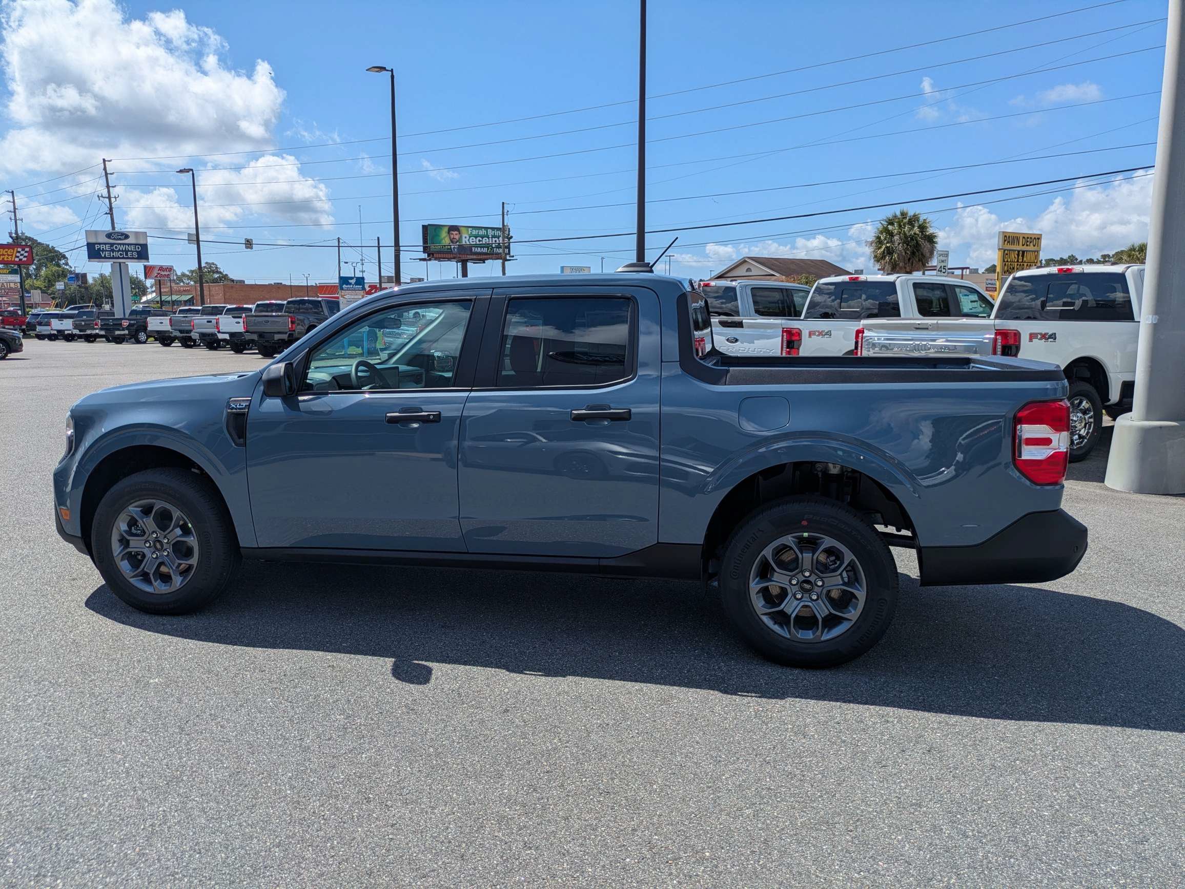 New 2026 Ford Maverick XLT FWD image 8