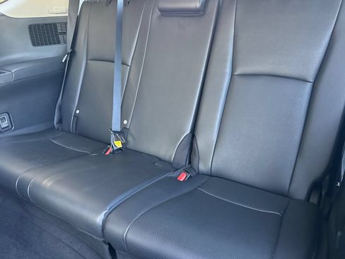 Certified 2025 Toyota Grand Highlander AWD image 19