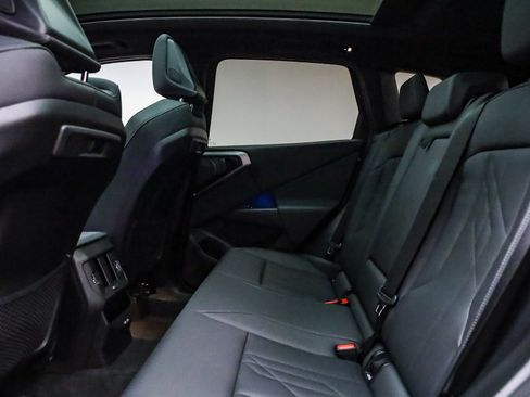 Certified 2025 BMW X3 xDrive30i w/ M Sport Package image 19