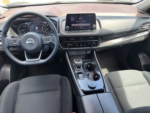 Used 2023 Nissan Rogue S AWD/4WD image 26