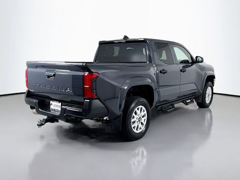 Used 2024 Toyota Tacoma SR w/ SR Upgrade Package AWD/4WD image 4