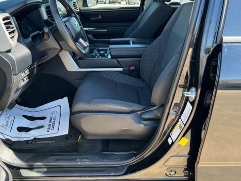 Used 2022 Toyota Tundra SR5 image 18