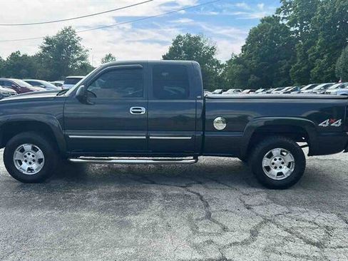 Used 2003 Chevrolet Silverado 1500 4x4 Extended Cab image 5
