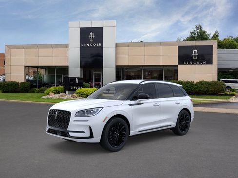 New 2024 Lincoln Corsair Reserve w/ Jet Appearance Package AWD/4WD image 2