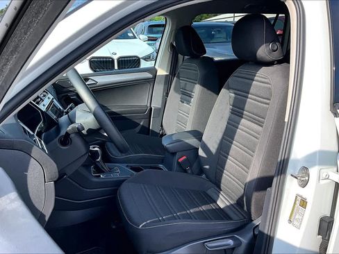 Used 2023 Volkswagen Tiguan S FWD image 8