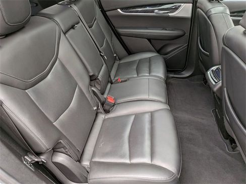 Certified 2023 Cadillac XT6 Premium Luxury image 25