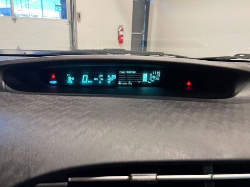 Used 2012 Toyota Prius Four image 15