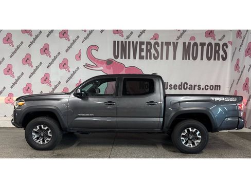Used 2021 Toyota Tacoma TRD Off-Road image 8
