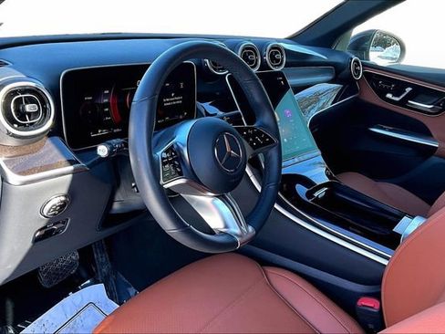 Certified 2025 Mercedes-Benz GLC 300 300 image 20