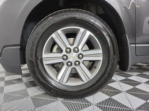 Used 2017 Chevrolet Traverse LT AWD/4WD image 12