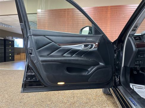 Used 2015 INFINITI Q70 L 3.7 image 23