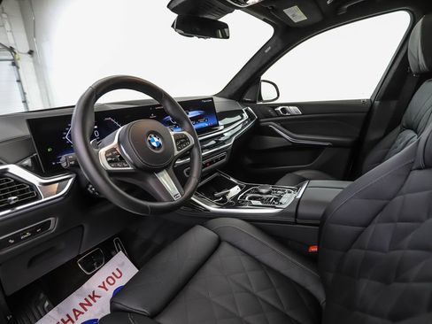 Certified 2026 BMW X7 xDrive40i AWD/4WD image 10