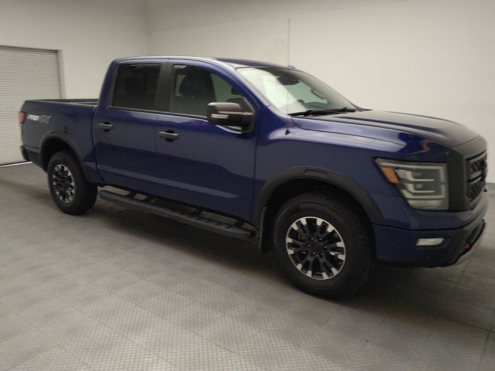 Used 2021 Nissan Titan PRO-4X w/ Pro-4x Convenience Package AWD/4WD image 11