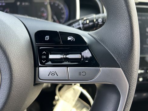 Used 2024 Hyundai Santa Cruz SE image 15