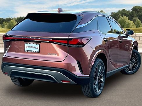 Used 2025 Lexus RX 350 Premium w/ Convenience Package FWD image 9