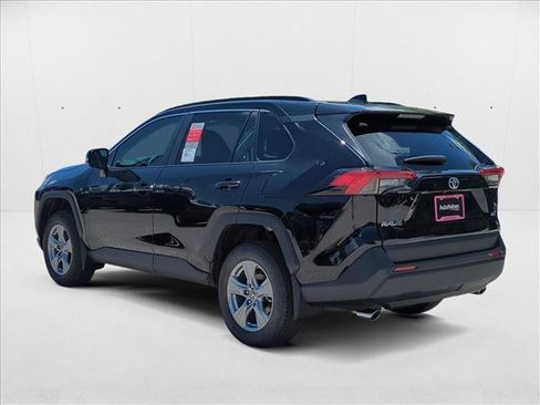 New 2025 Toyota RAV4 XLE image 7