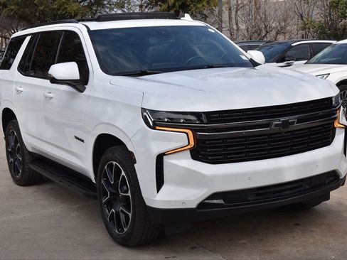 Used 2021 Chevrolet Tahoe RST w/ Luxury Package image 4