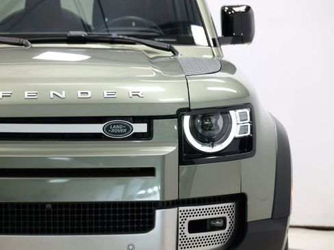 Used 2022 Land Rover Defender 110 SE image 89