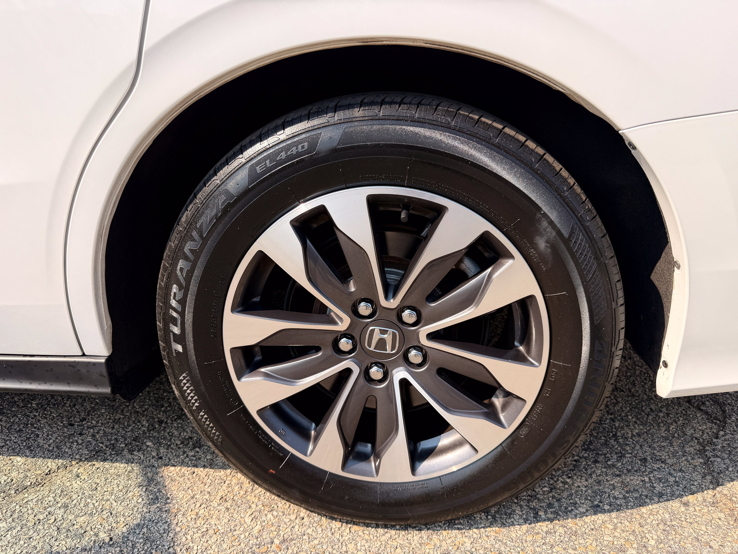 Used 2023 Honda Odyssey EX-L image 37