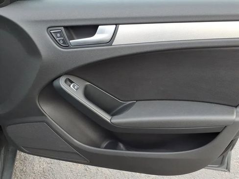 Used 2013 Audi A4 2.0T Premium image 11