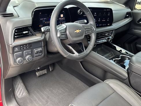 Used 2025 Chevrolet Tahoe Premier RWD image 25