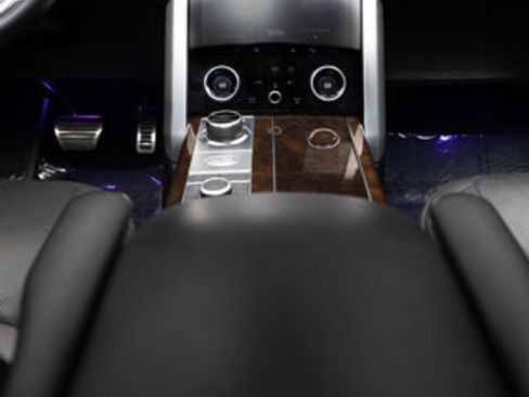 Used 2022 Land Rover Range Rover Westminster Edition image 82