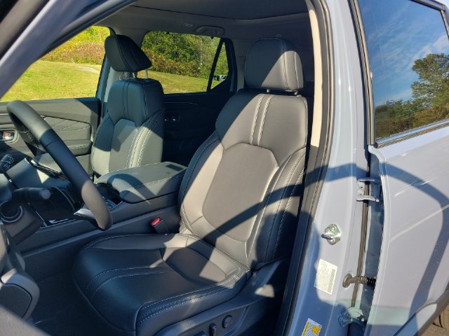 New 2026 Honda Pilot Touring image 19