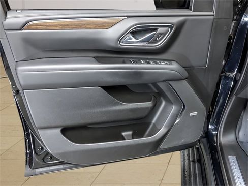 Used 2023 Chevrolet Tahoe High Country w/ Premium Package image 26