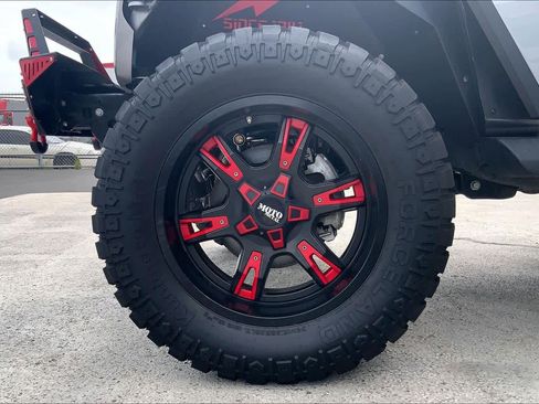 Used 2021 Jeep Wrangler Unlimited Sport image 9